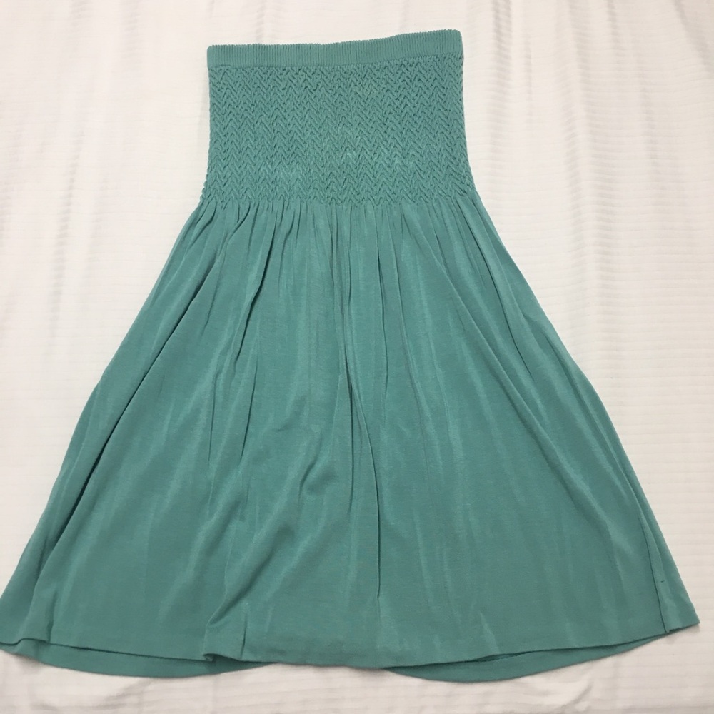 Strapless dress